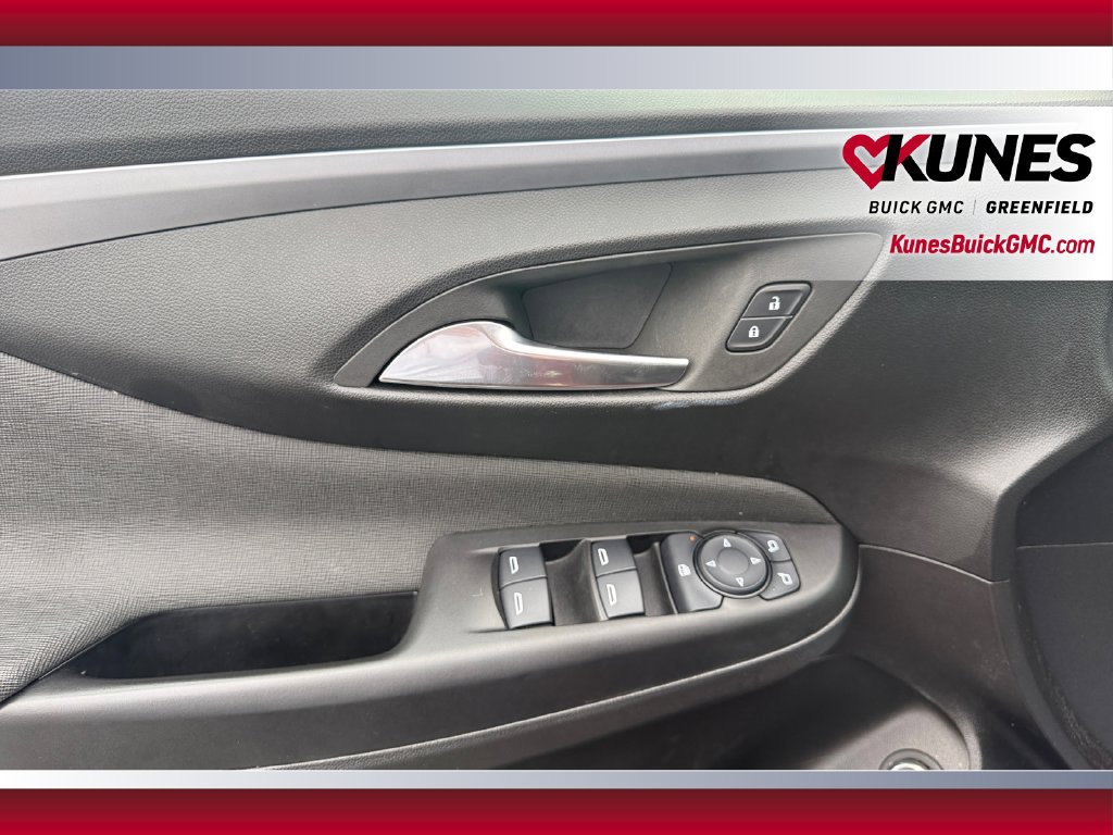 Used 2024 Buick Envista Preferred w/ Convenience I Package FWD image 20