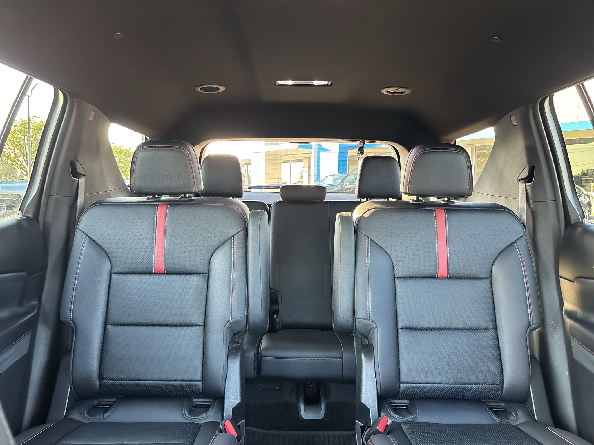 Used 2026 Chevrolet Traverse RS w/ LPO, Floor Liner Package FWD image 18