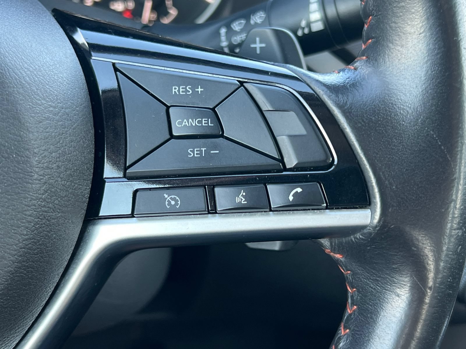 Used 2024 Nissan Altima 2.5 SR FWD image 24