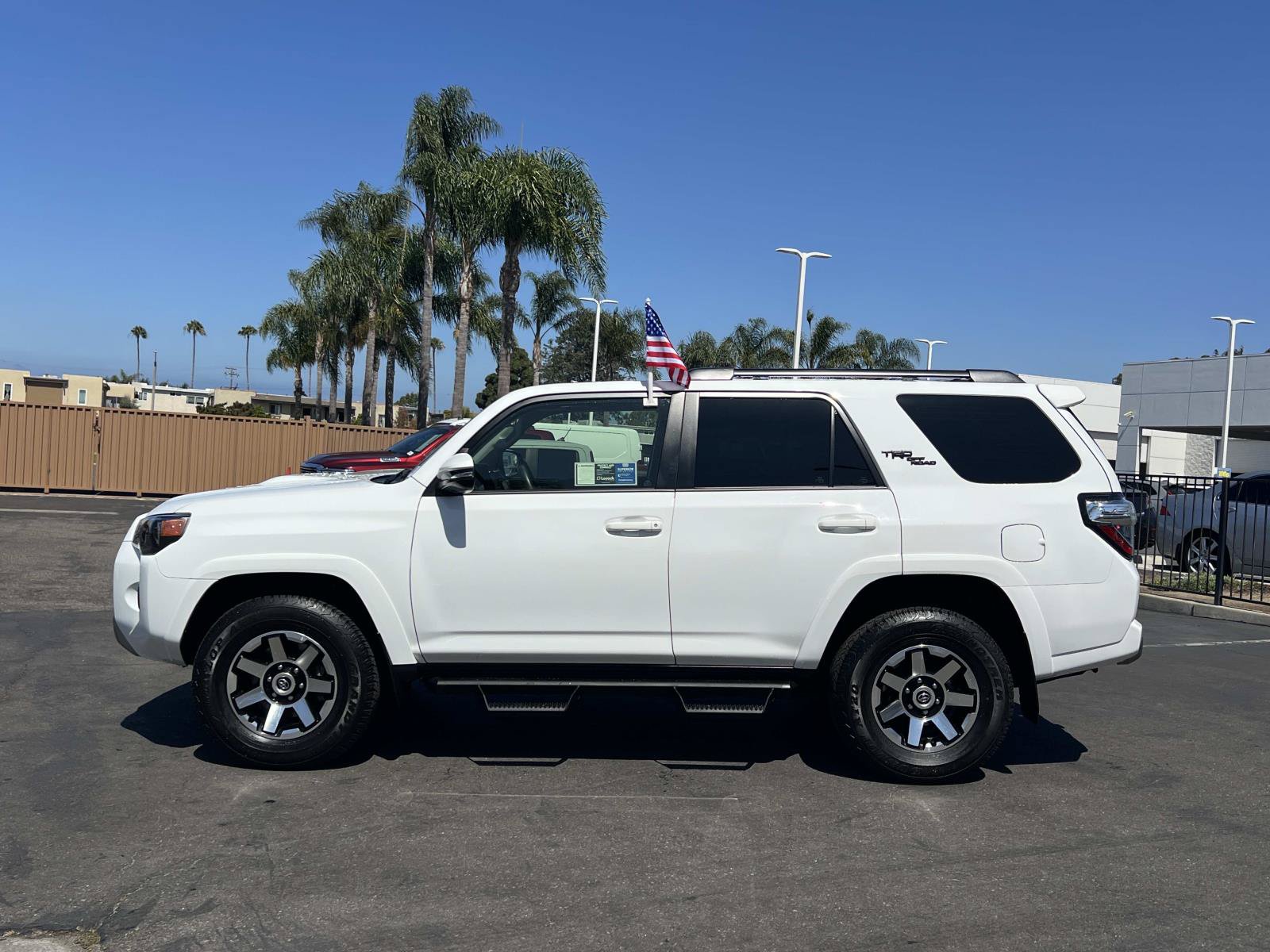 Used 2023 Toyota 4Runner TRD Off-Road Premium w/ Moonroof Package AWD/4WD image 2