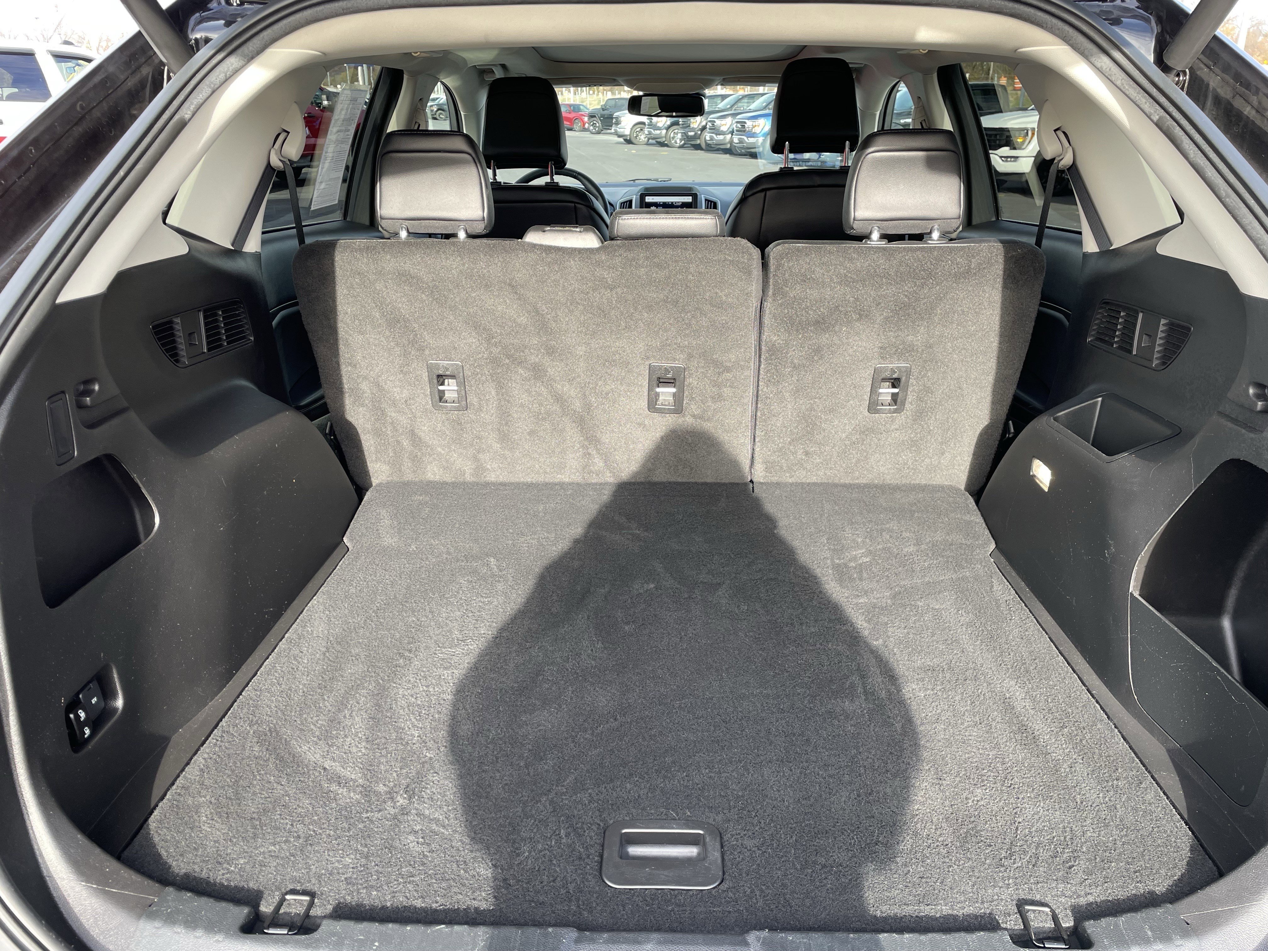 Used 2024 Ford Edge SEL w/ Convenience Package image 6