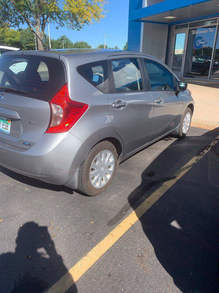 Used 2015 Nissan Versa Note SV FWD image 3