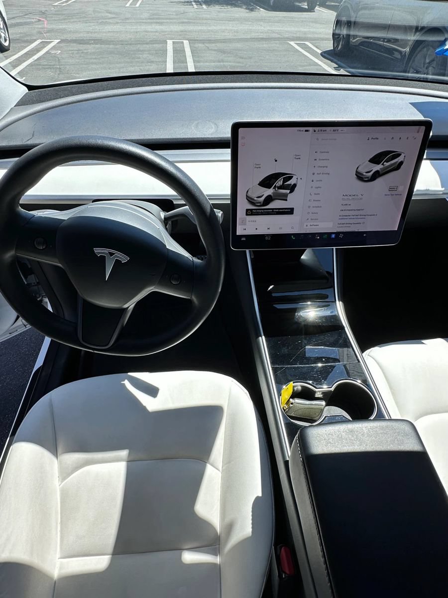Used 2020 Tesla Model Y Performance AWD/4WD image 6