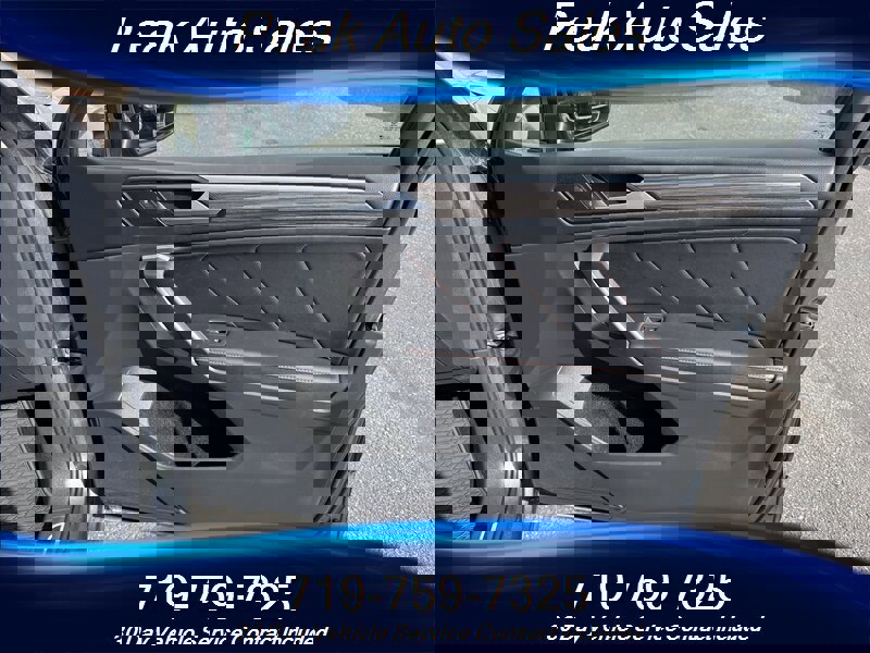 Used 2024 Volkswagen Tiguan Wolfsburg Edition AWD/4WD image 32