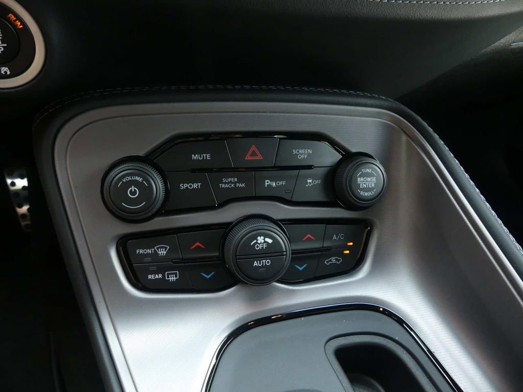 New 2023 Dodge Challenger GT w/ Plus Package image 5