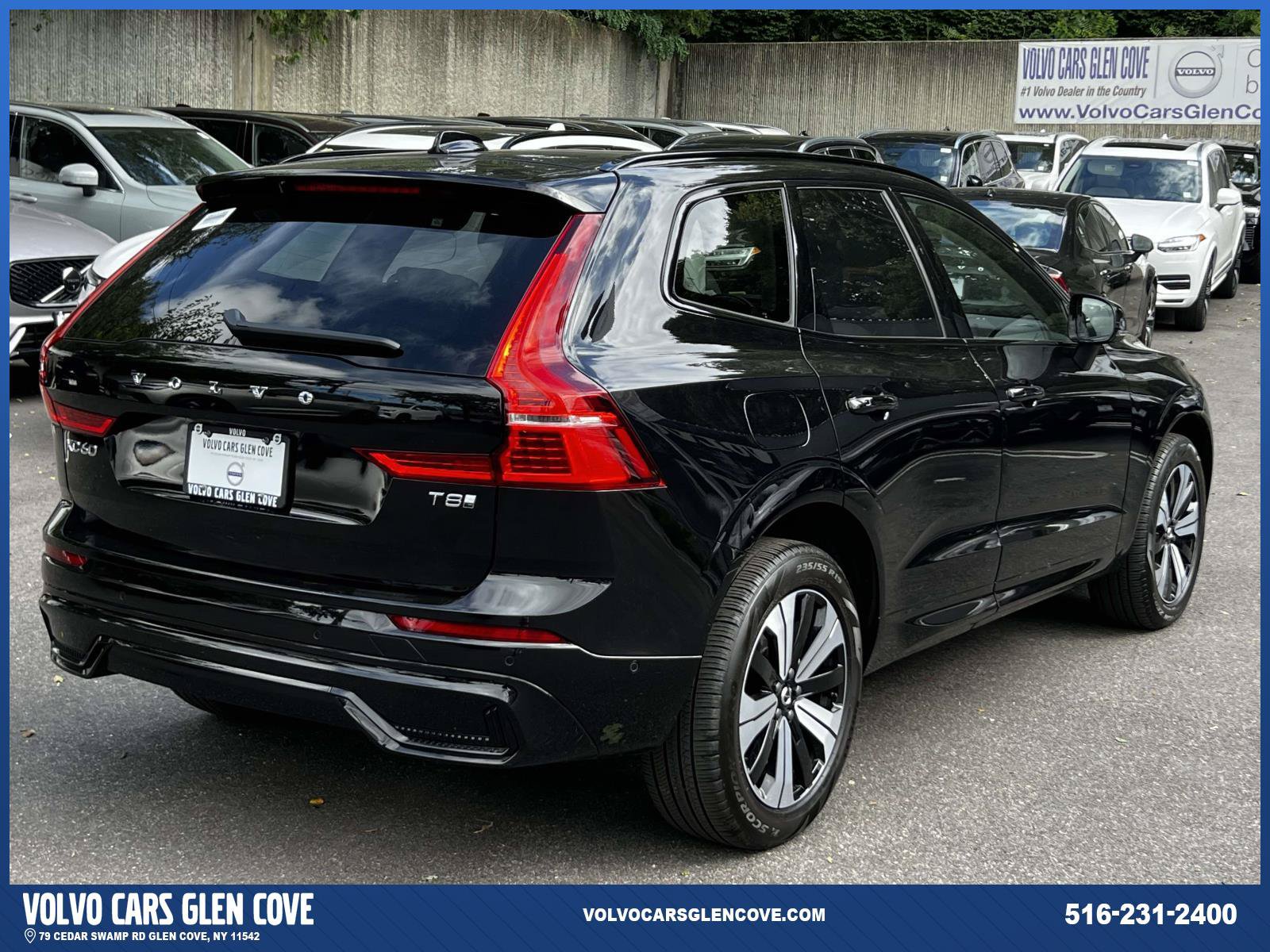 Used 2025 Volvo XC60 T8 Plus w/ Climate Package AWD/4WD image 6