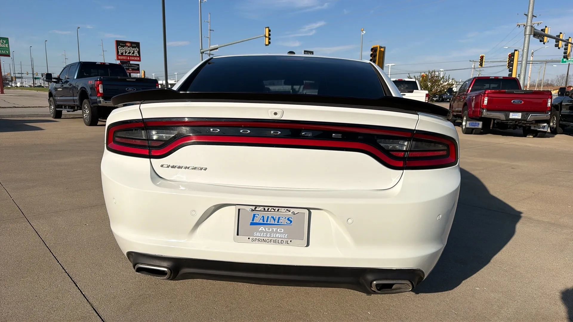 Used 2020 Dodge Charger SXT image 16