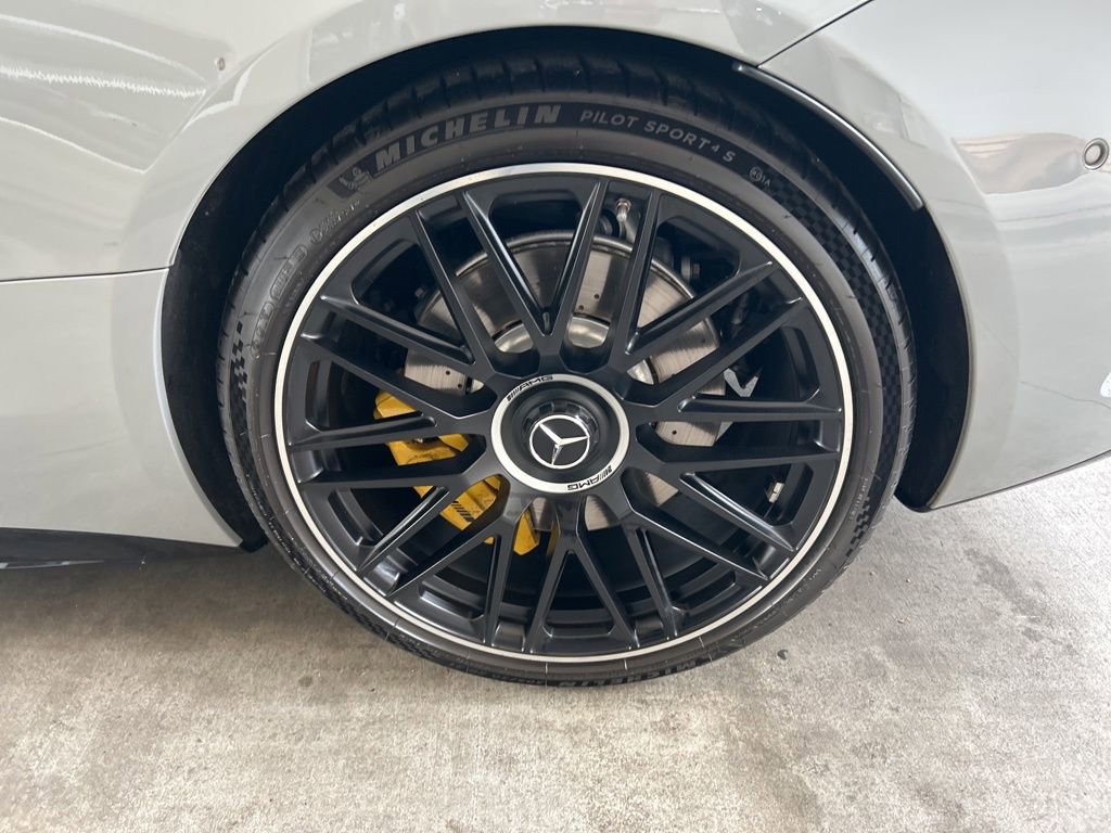 Used 2022 Mercedes-Benz SL 63 AMG 4MATIC image 28