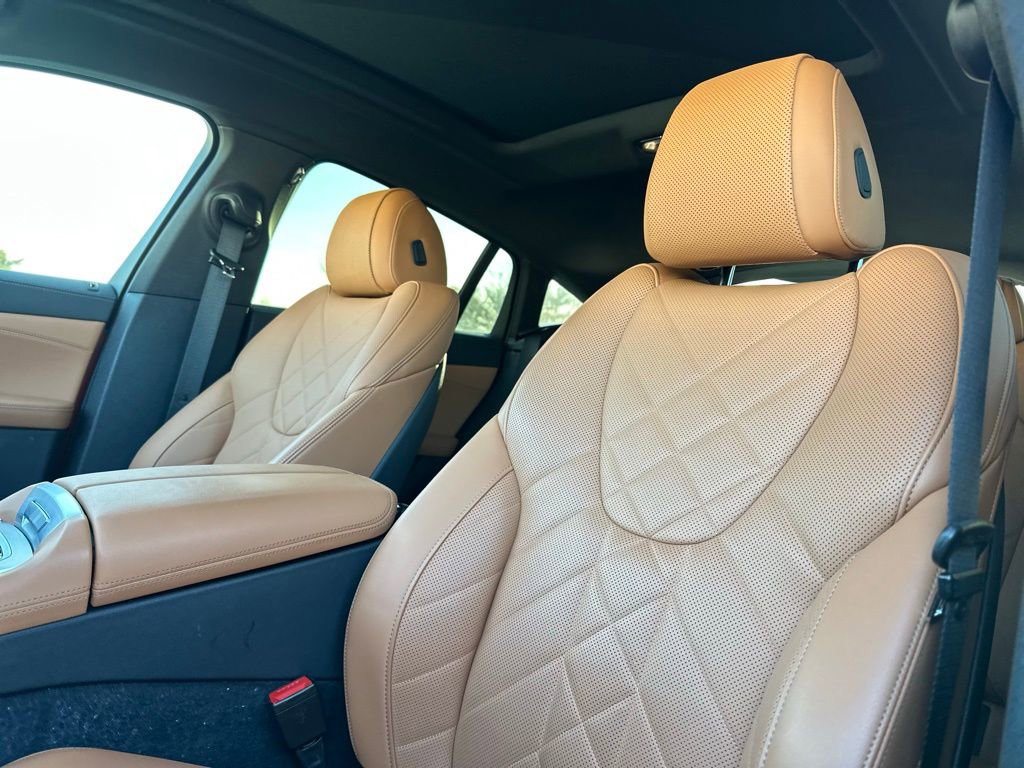 Used 2023 BMW X6 xDrive40i w/ Premium Package image 16
