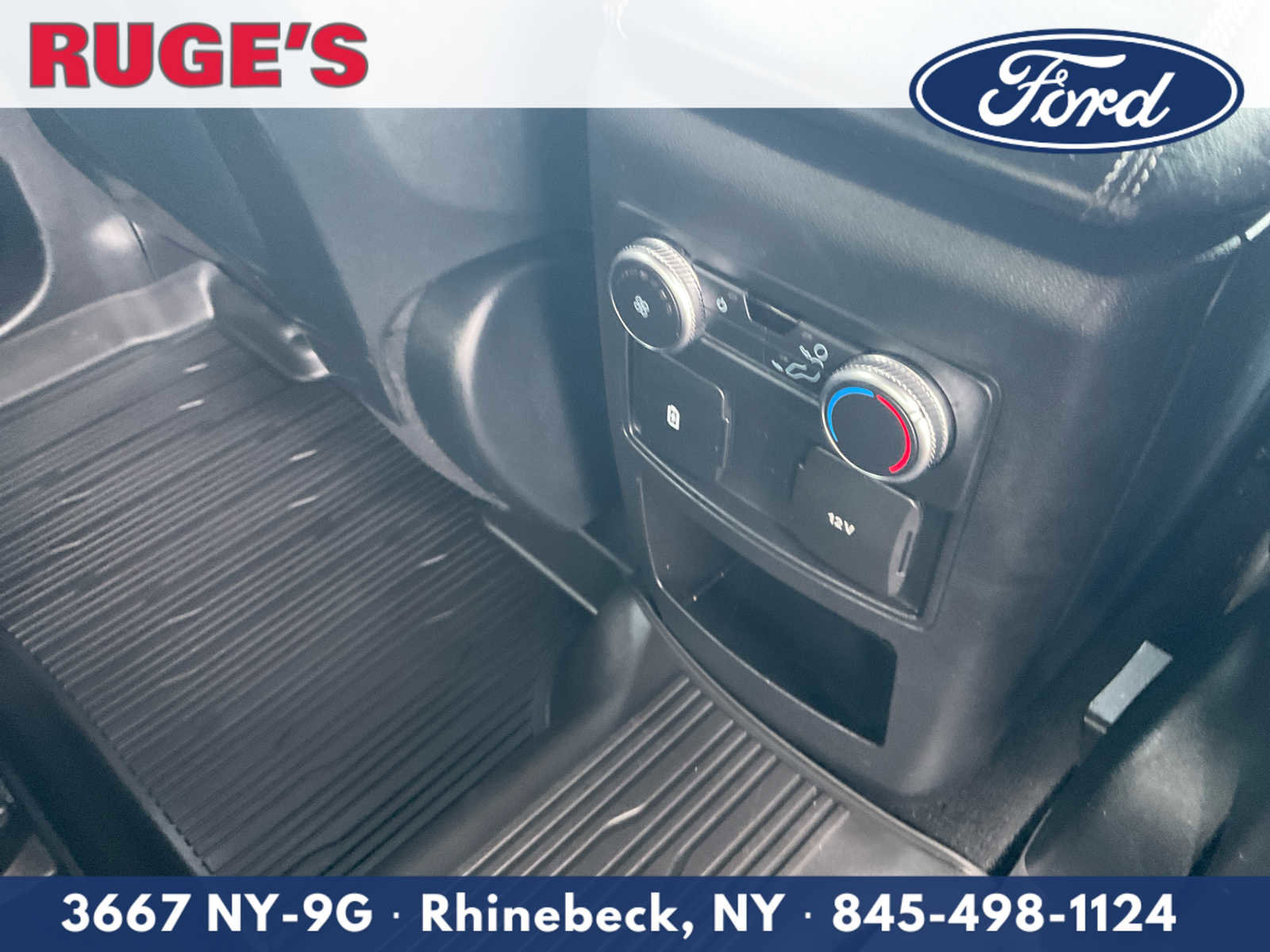 Used 2020 Ford Explorer XLT w/ Equipment Group 202A image 10