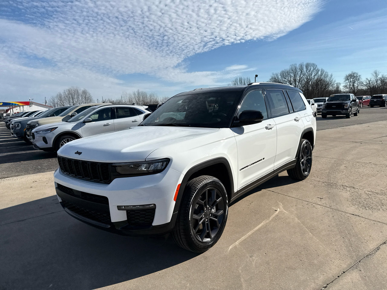 New 2025 Jeep Grand Cherokee L Limited image 16