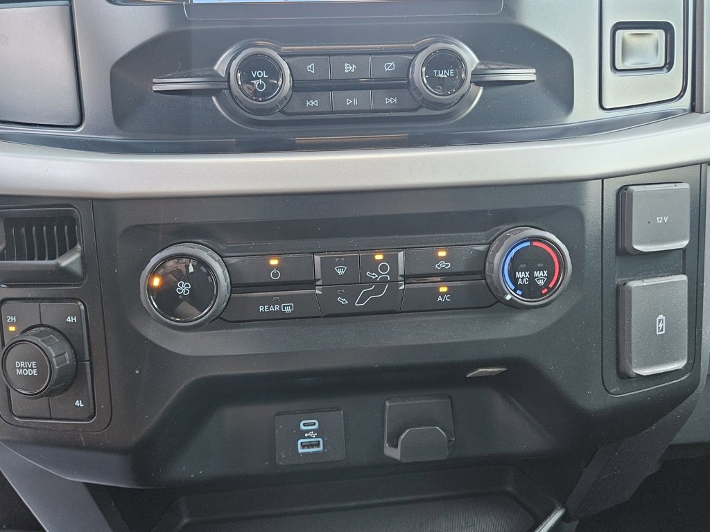 Used 2023 Ford F150 XLT image 26