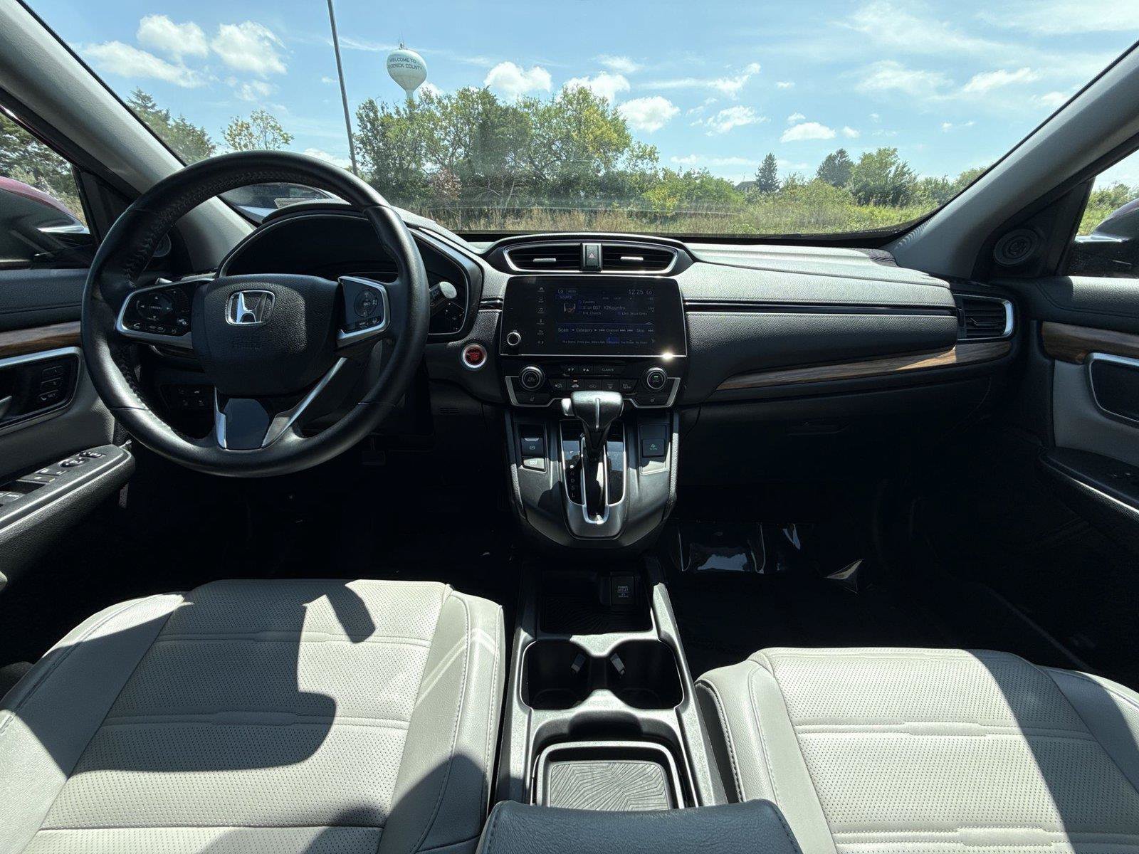 Used 2017 Honda CR-V Touring image 23