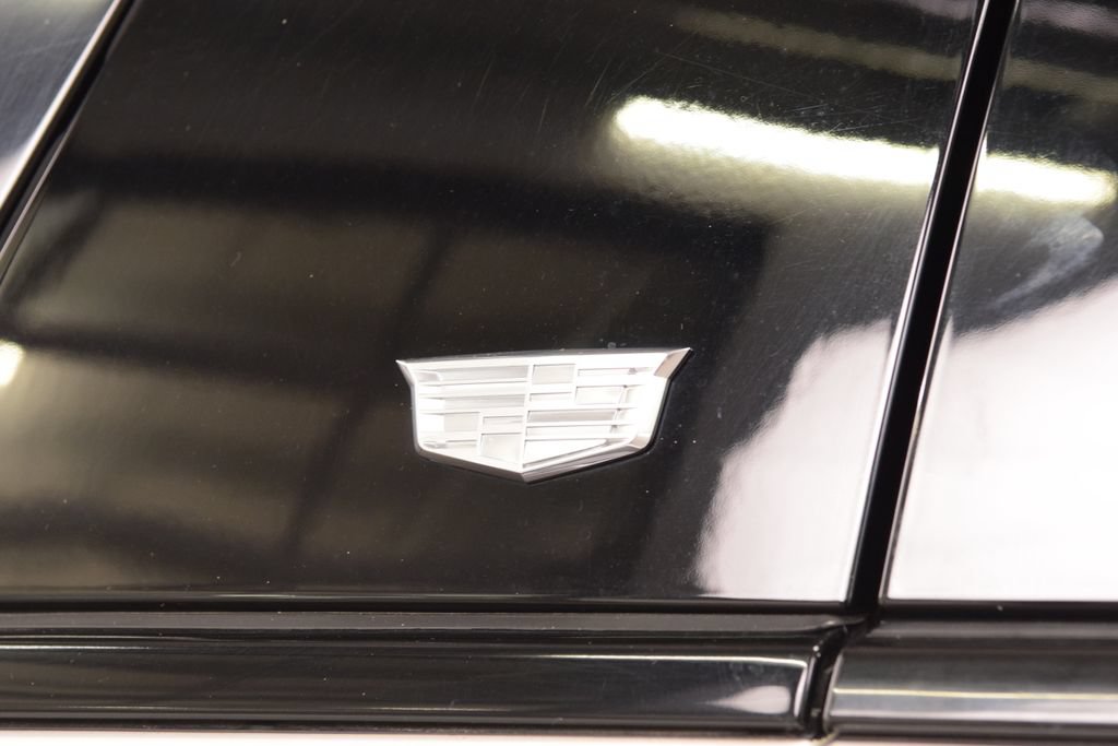 Used 2023 Cadillac Escalade ESV Sport Platinum AWD/4WD image 18
