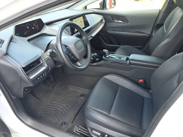 Certified 2024 Toyota Prius XLE image 7