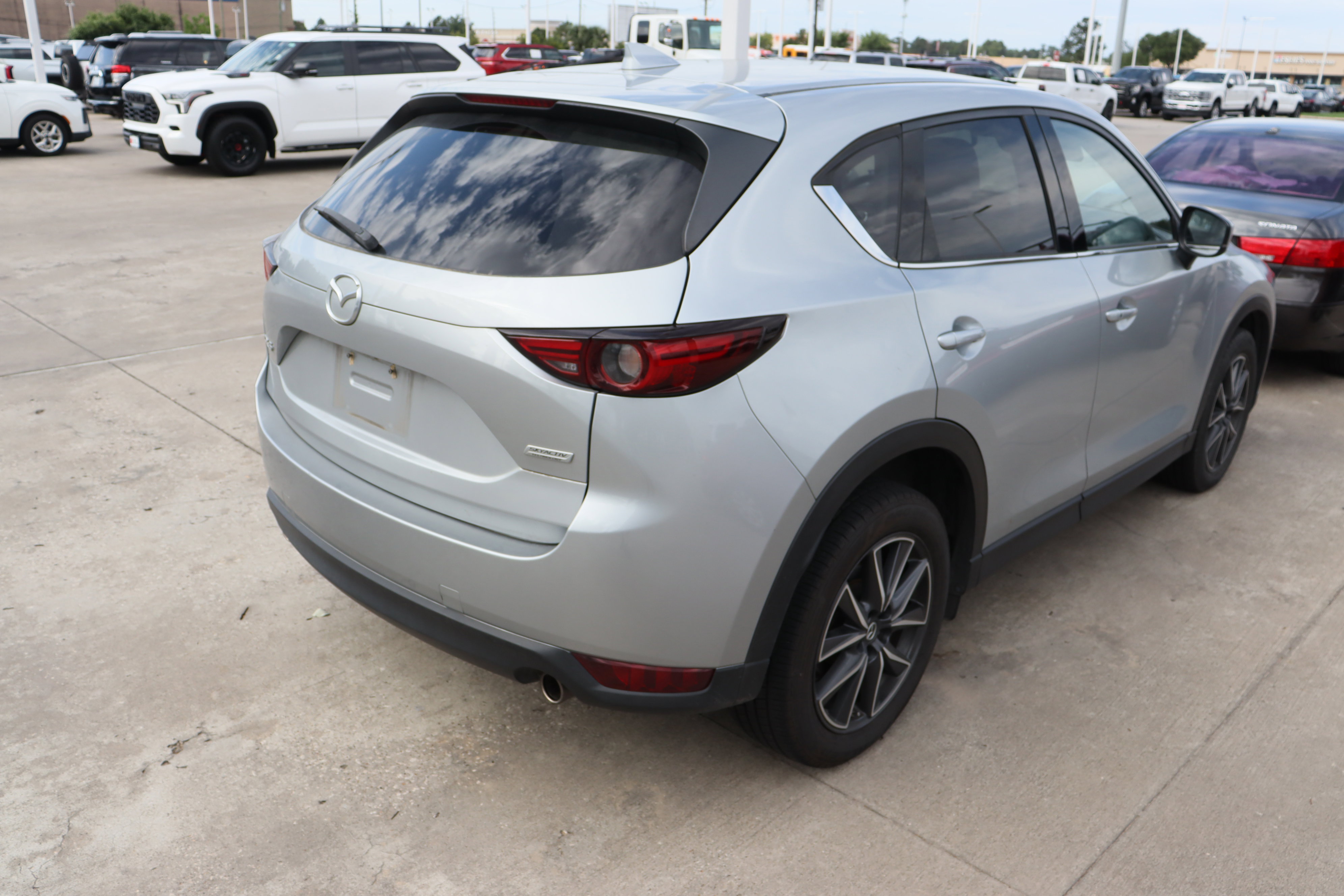 Used 2018 MAZDA CX-5 Grand Touring image 9