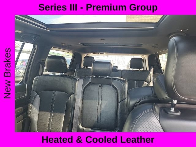 Used 2023 Jeep Wagoneer Series III w/ Premium Group I AWD/4WD image 6