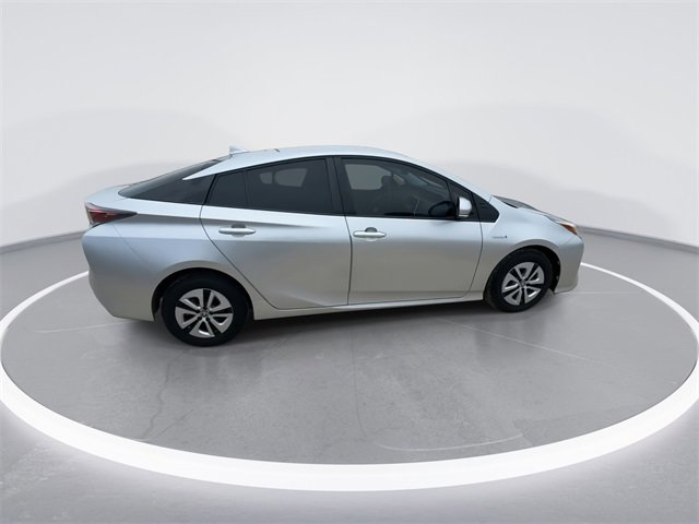 Used 2017 Toyota Prius Four image 12