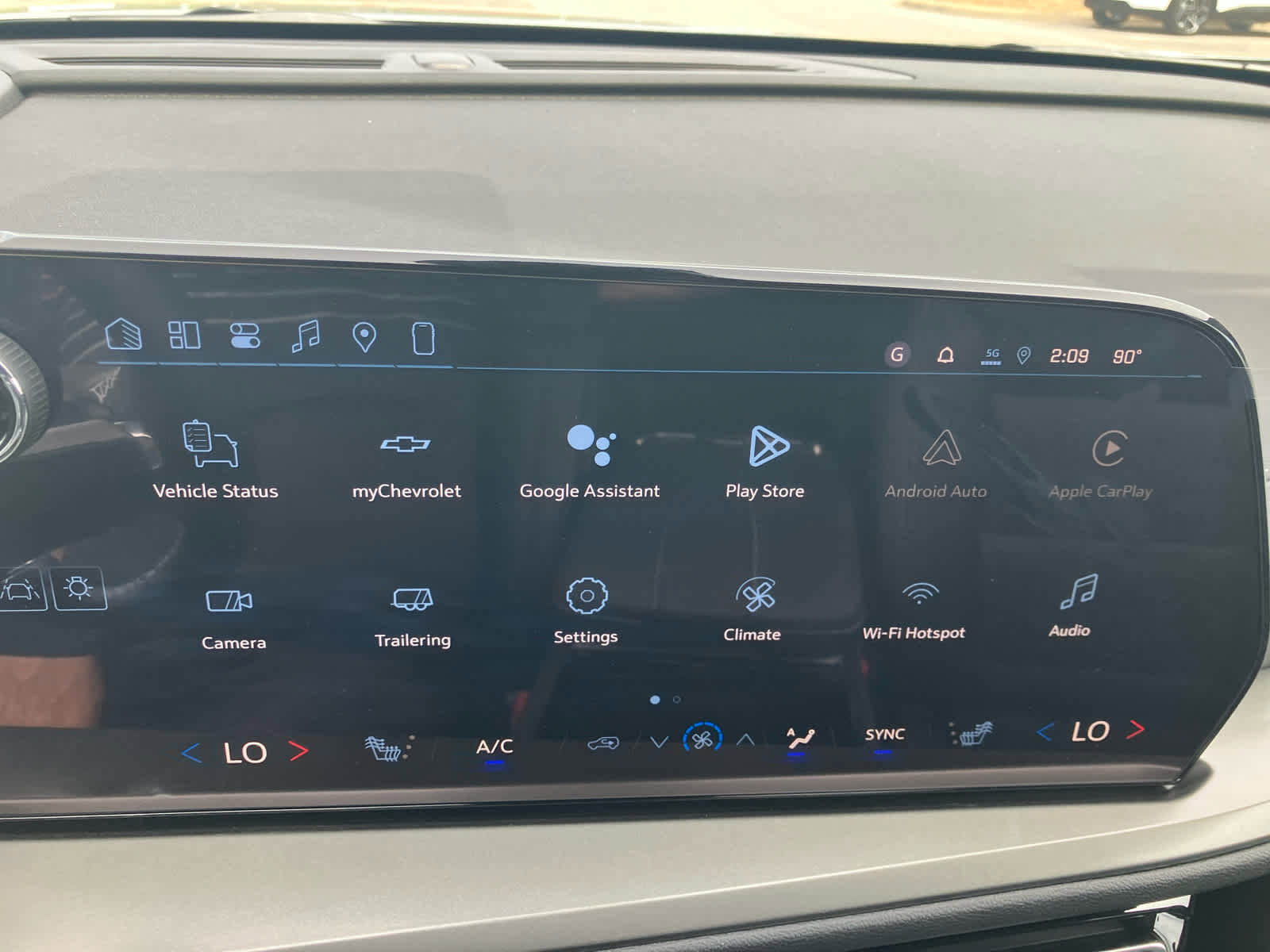 New 2026 Chevrolet Traverse LT w/ Sun and Wheel Package image 25