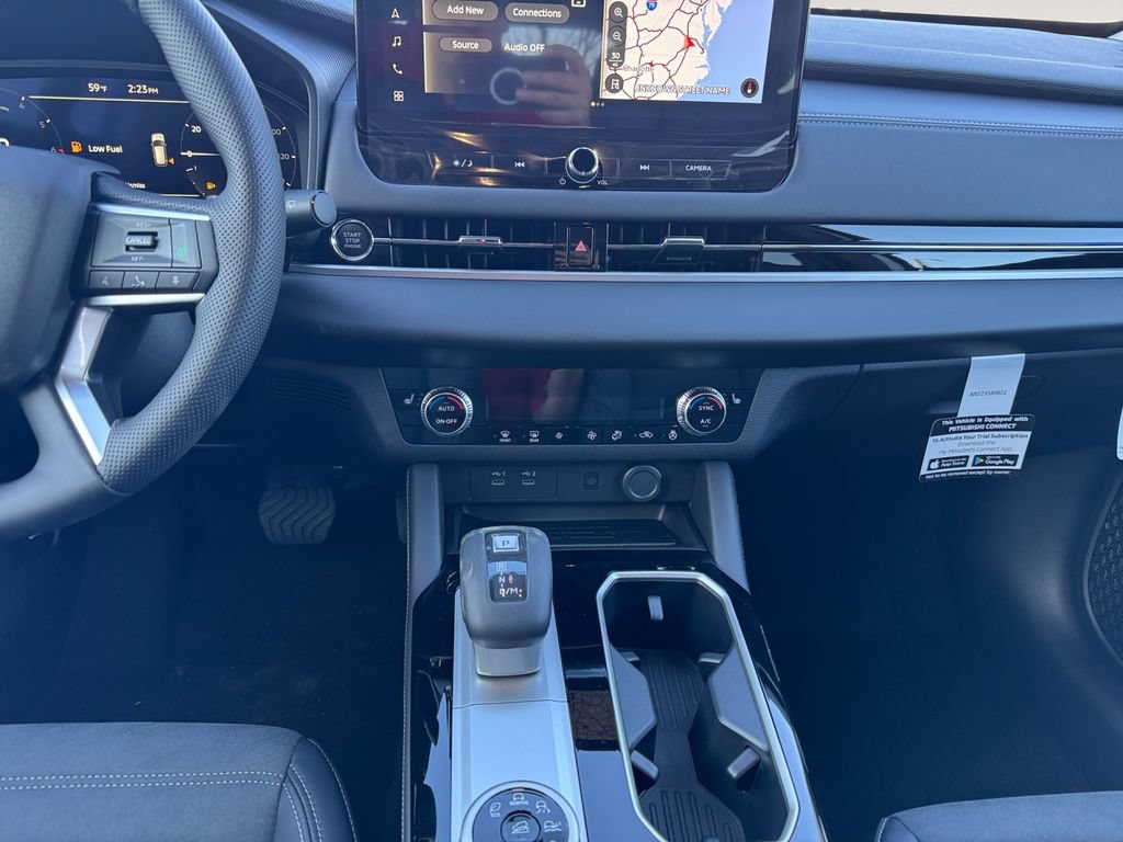 New 2026 Mitsubishi Outlander SE AWD/4WD image 11