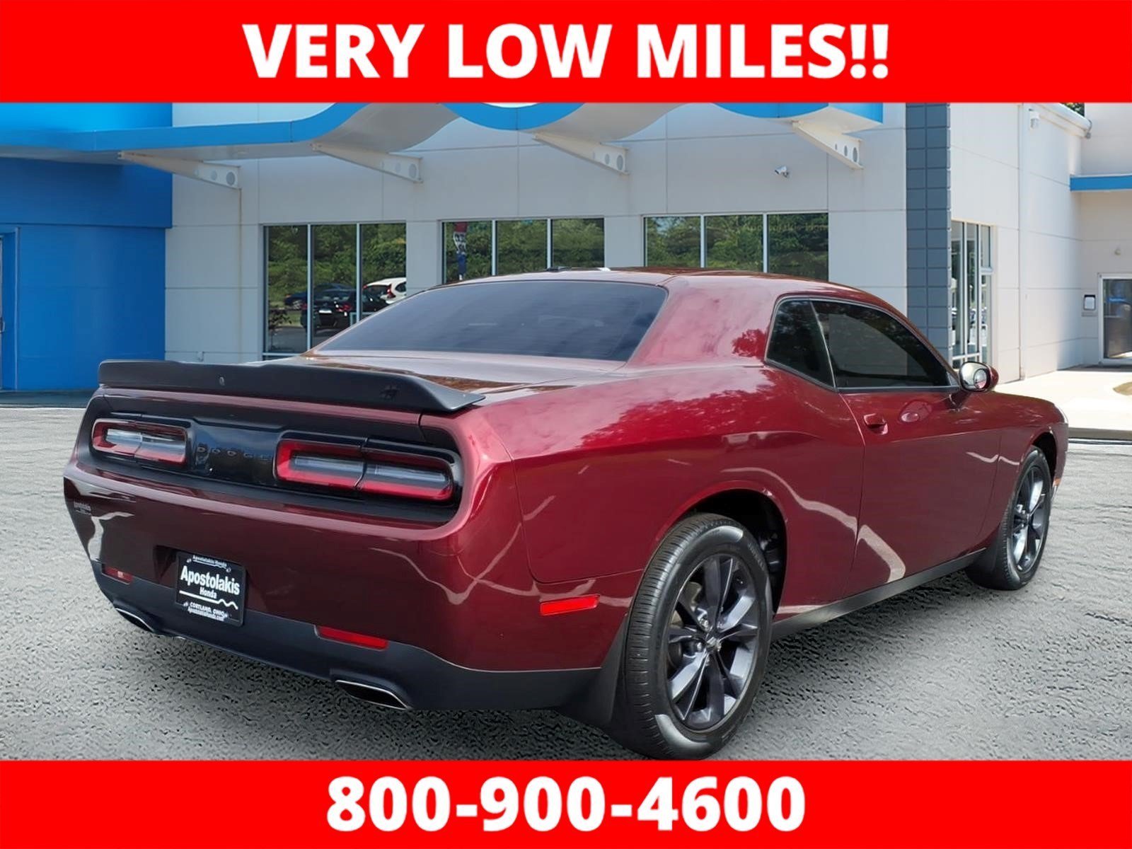 Used 2021 Dodge Challenger SXT w/ Blacktop Package AWD/4WD image 3