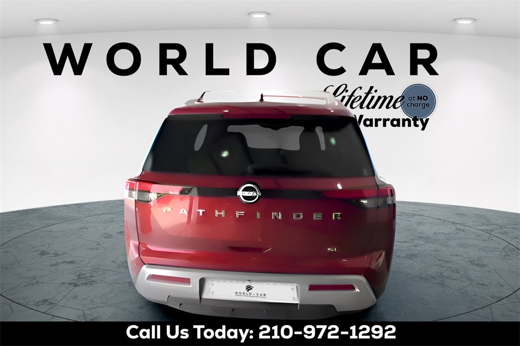 Used 2024 Nissan Pathfinder SL image 6