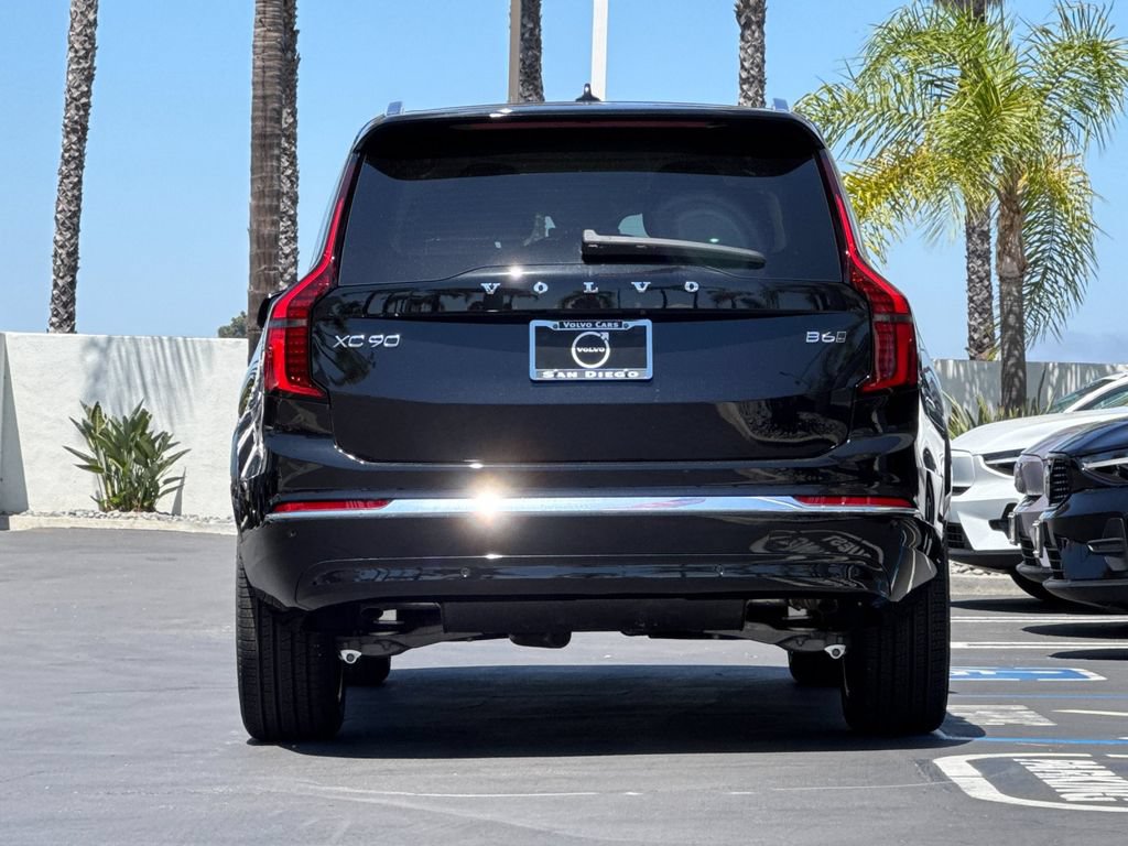 New 2026 Volvo XC90 B6 Core AWD/4WD image 4
