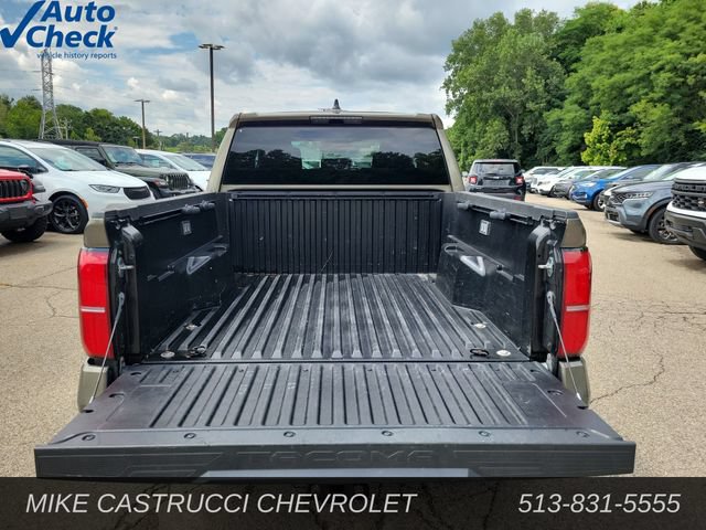 Used 2024 Toyota Tacoma TRD Off-Road AWD/4WD image 28