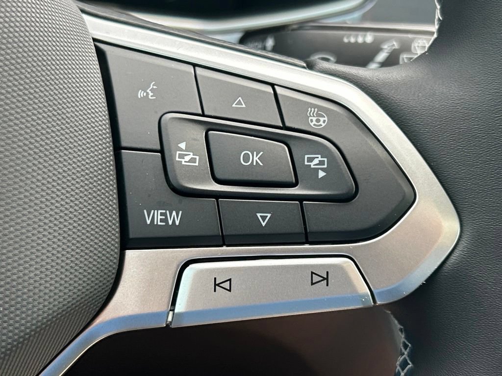 New 2026 Volkswagen Taos SEL AWD/4WD image 28
