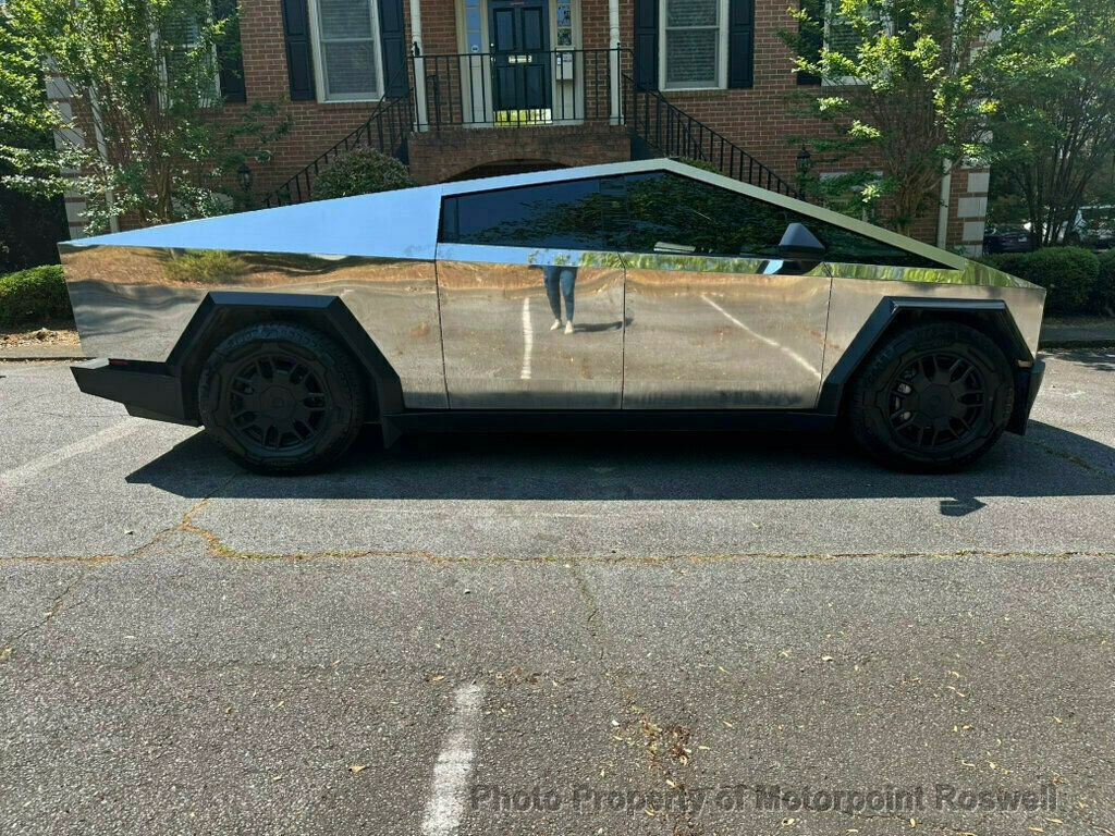 Used 2024 Tesla Cybertruck Cyberbeast AWD/4WD image 24