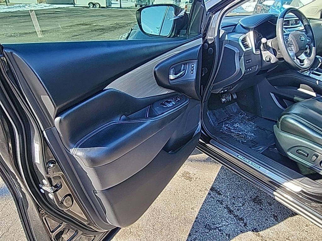 Used 2018 Nissan Murano Platinum image 19
