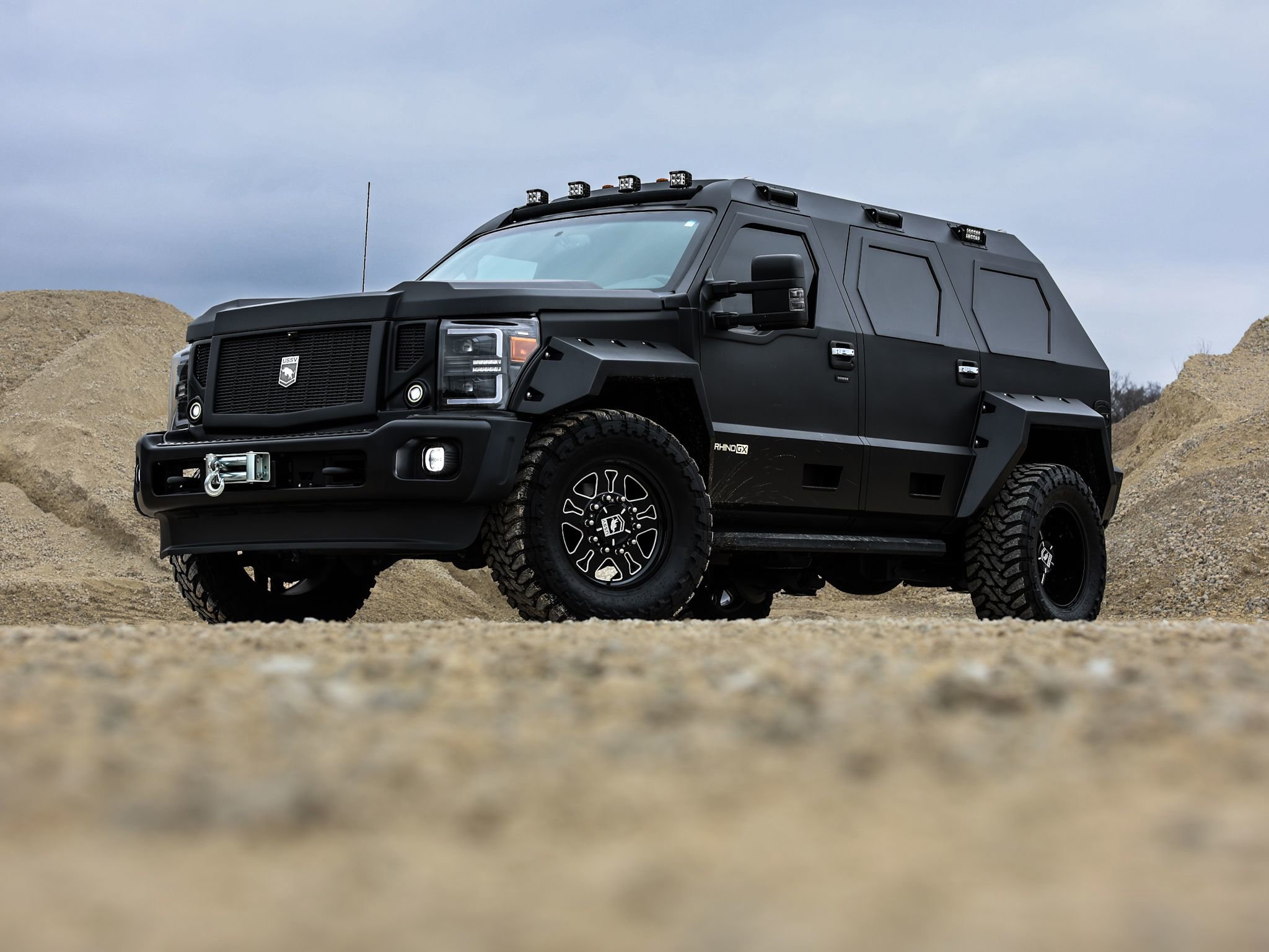 Used 2016 Ford F450 XLT w/ XLT Interior Package image 17