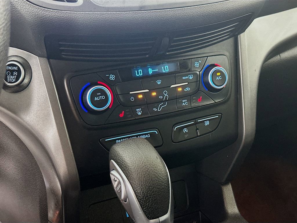 Used 2019 Ford Escape SE FWD image 21