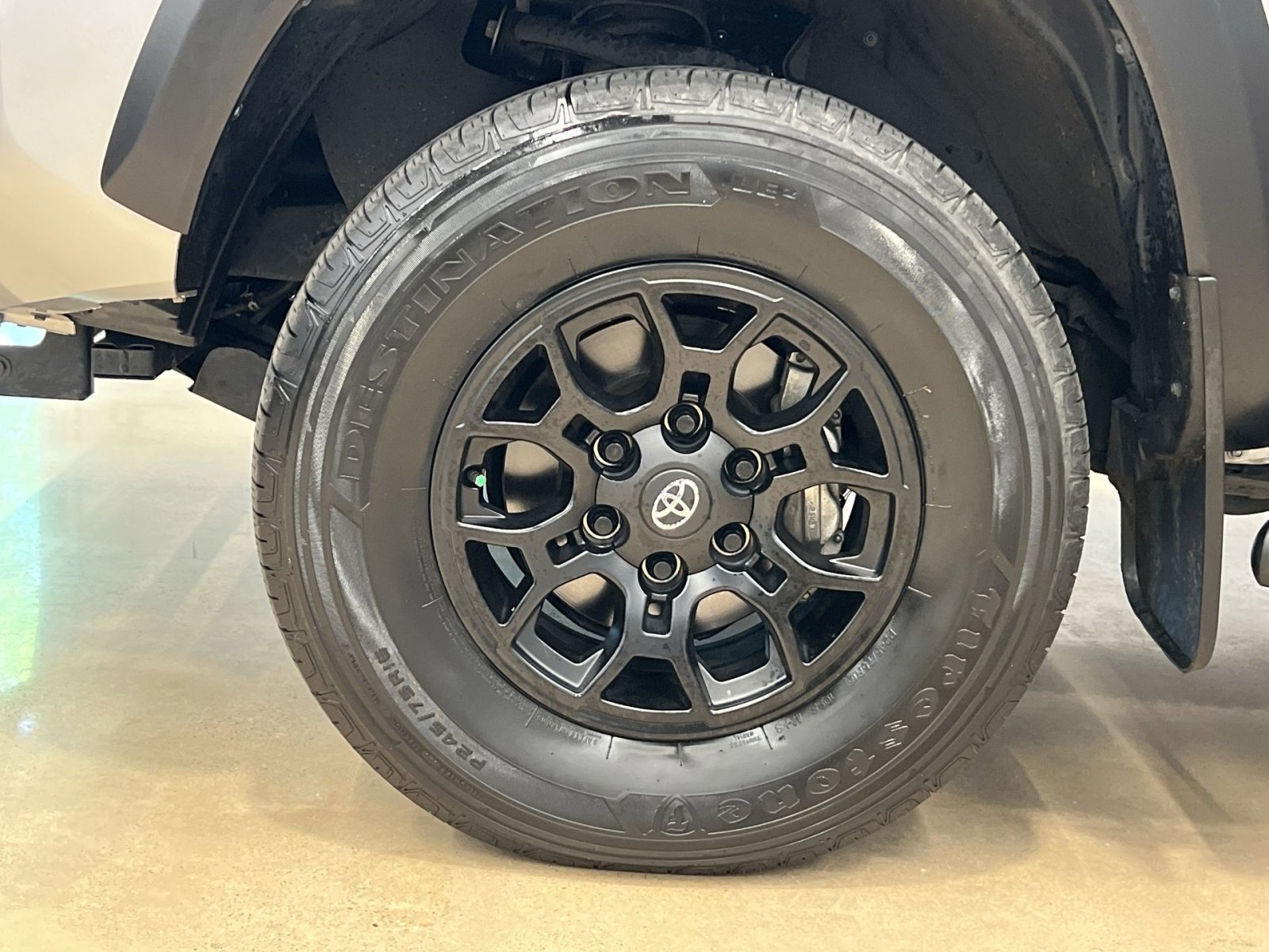 Used 2023 Toyota Tacoma SR5 image 7