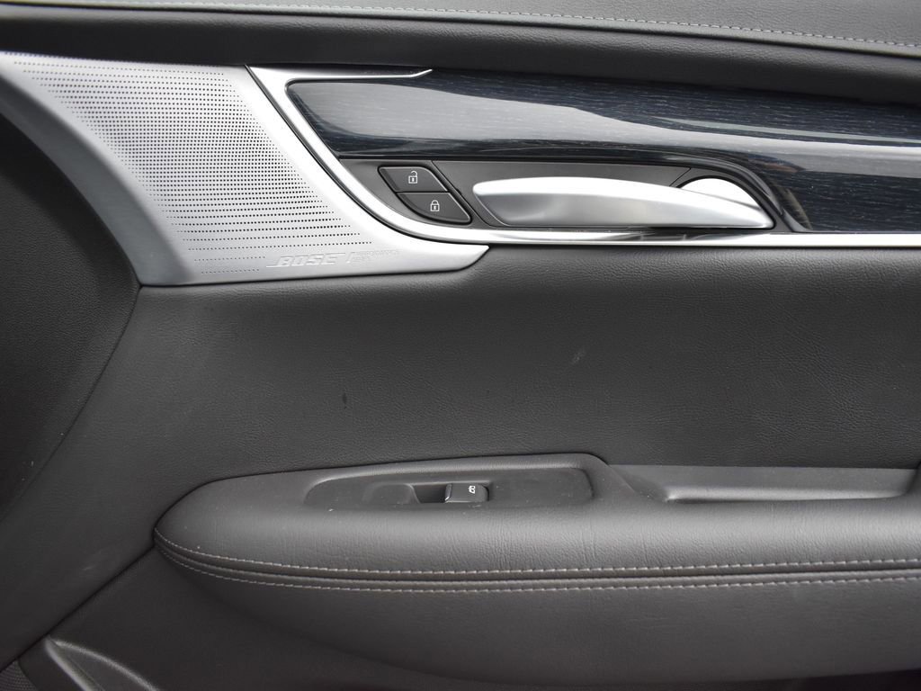 Certified 2024 Cadillac XT5 Premium Luxury w/ LPO, Floor Liner Package image 31