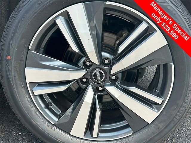 Certified 2023 Nissan Rogue Platinum w/ Platinum Premium Package image 26