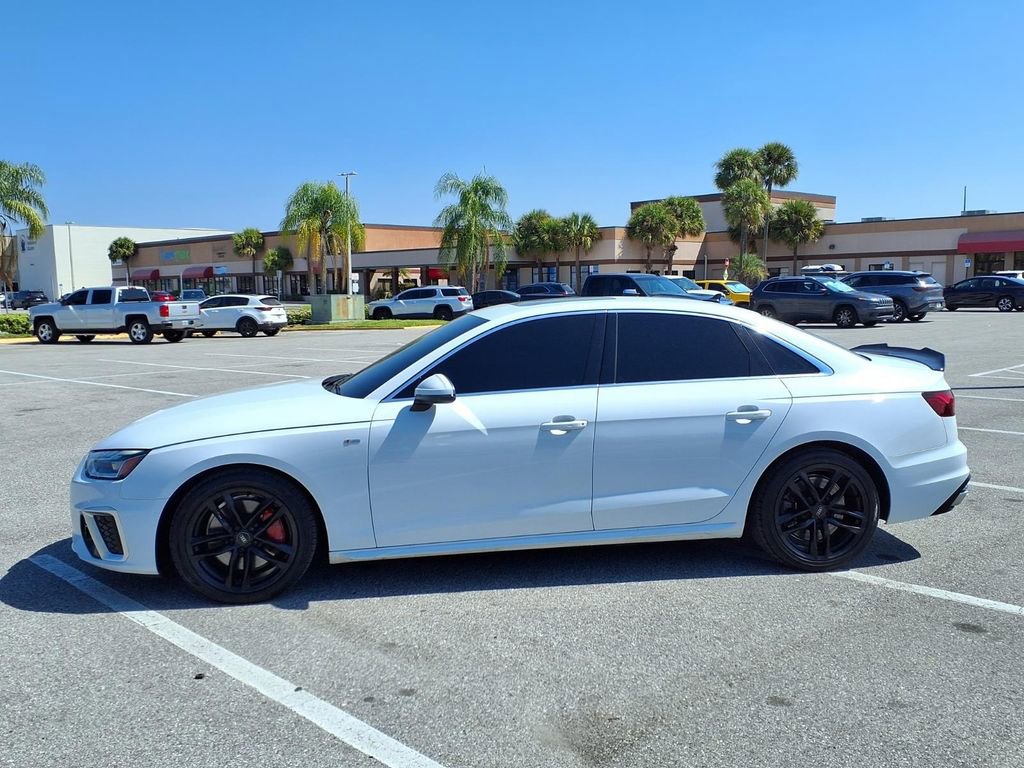 Used 2022 Audi A4 2.0T Premium Plus image 4