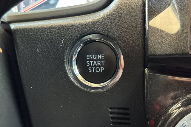 Used 2021 Toyota 4Runner Venture AWD/4WD image 23