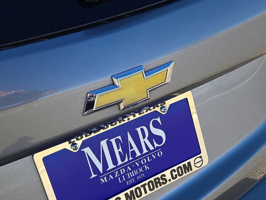 Used 2023 Chevrolet Equinox LT image 12