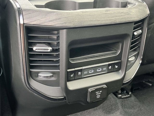 New 2027 RAM 1500 Limited AWD/4WD image 17