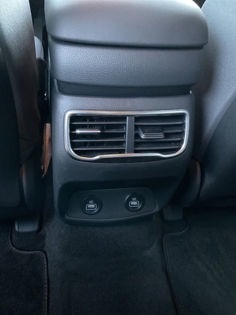 Used 2022 Hyundai Santa Fe SEL image 27