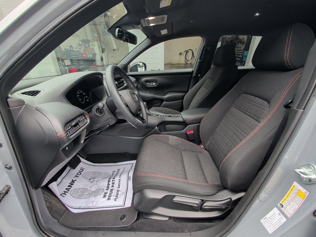 Used 2024 Honda HR-V Sport image 10