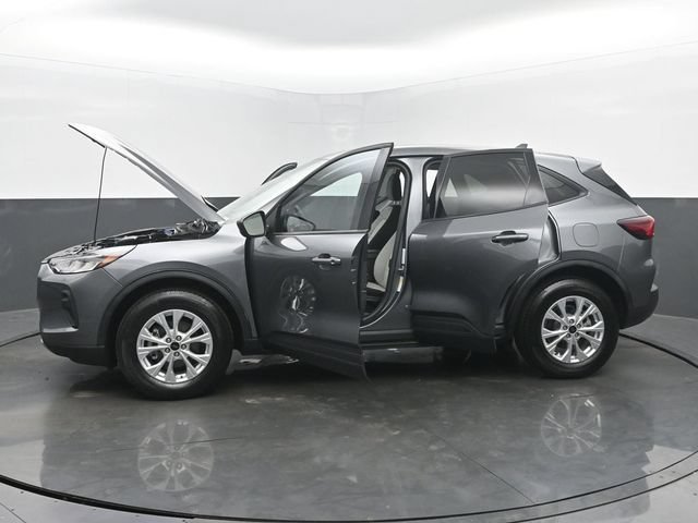 Used 2025 Ford Escape Active AWD/4WD image 57