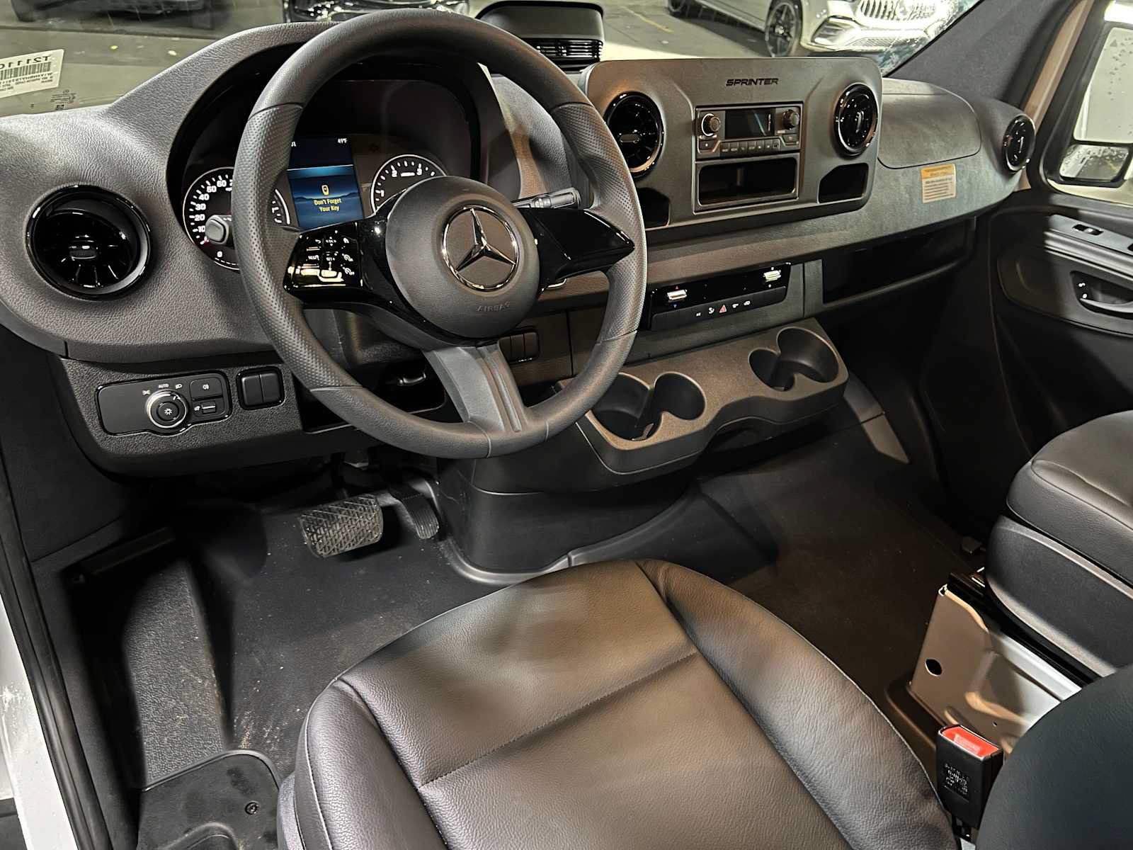 New 2025 Mercedes-Benz Sprinter 2500 image 22