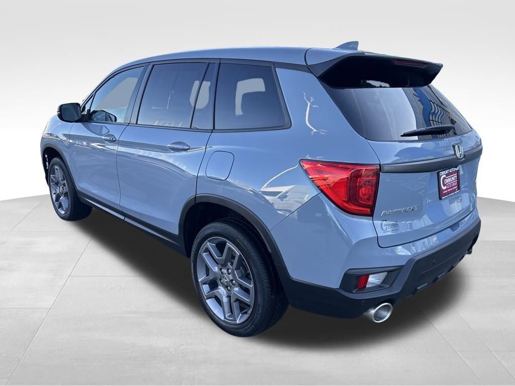 Used 2023 Honda Passport EX-L image 3