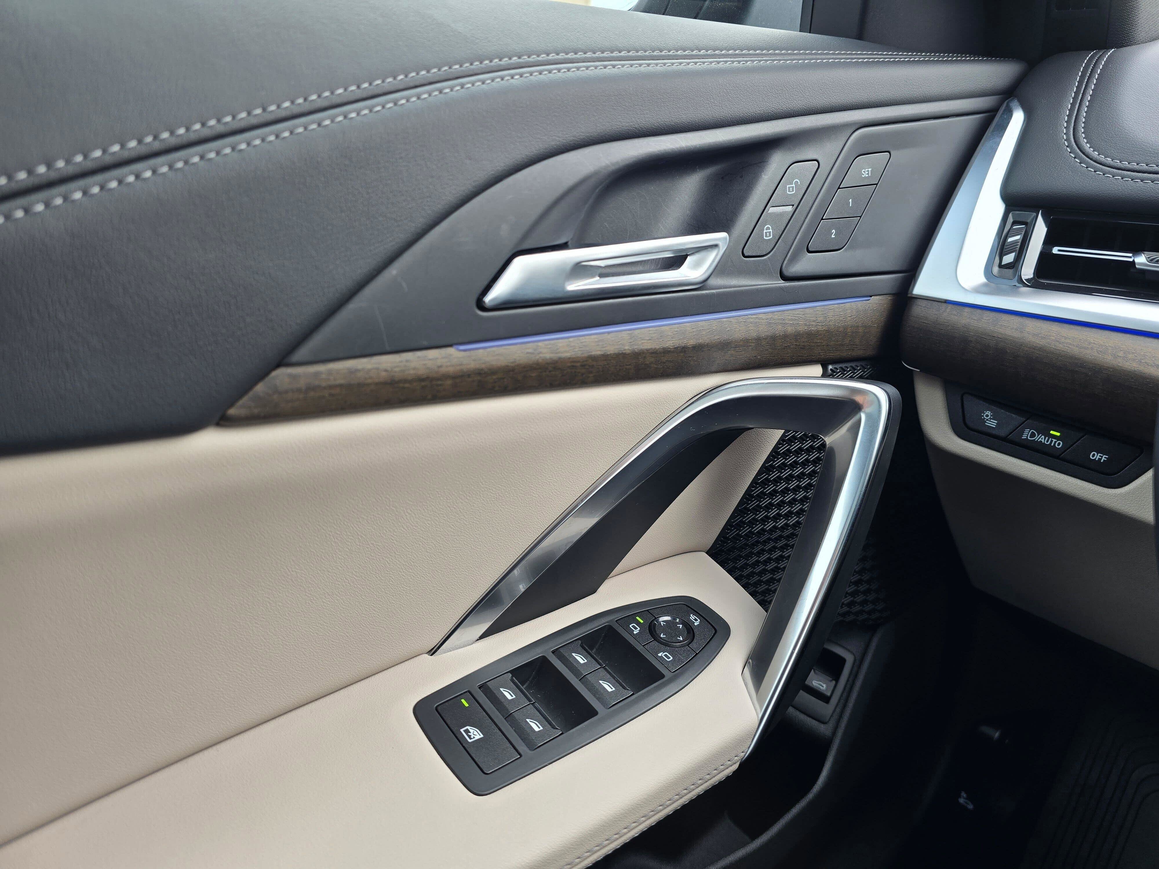 Certified 2025 BMW X1 xDrive28i w/ Convenience Package image 29