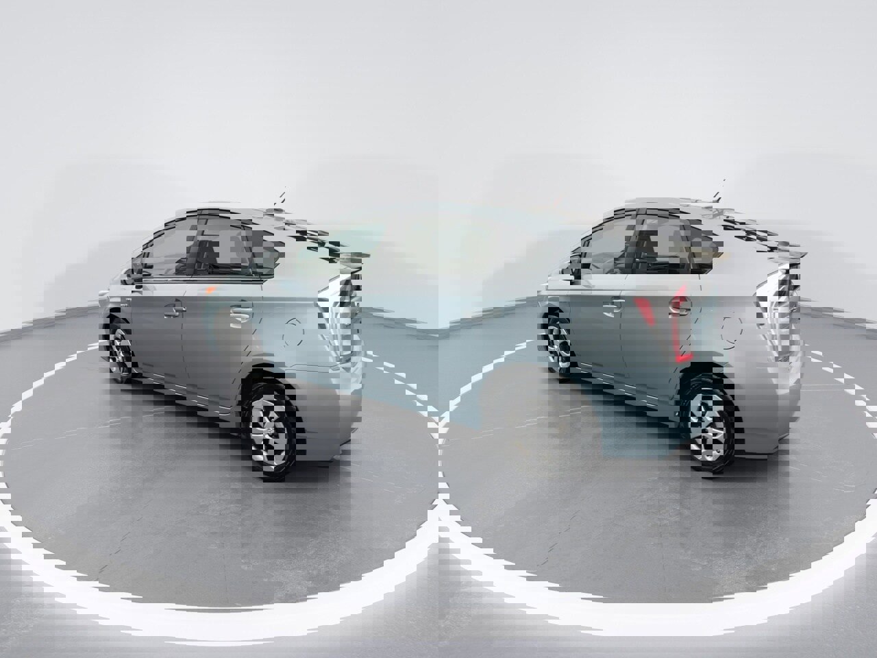 Used 2014 Toyota Prius Three image 12