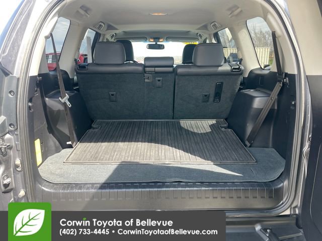 Used 2015 Lexus GX 460 image 28