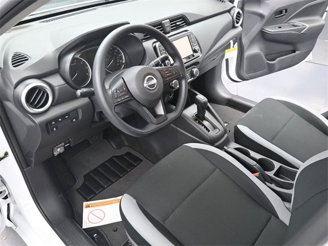 Used 2025 Nissan Versa S w/ S Plus Package image 15