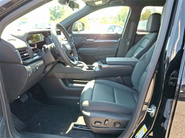 New 2026 GMC Terrain AT4 w/ Convenience Package III image 9